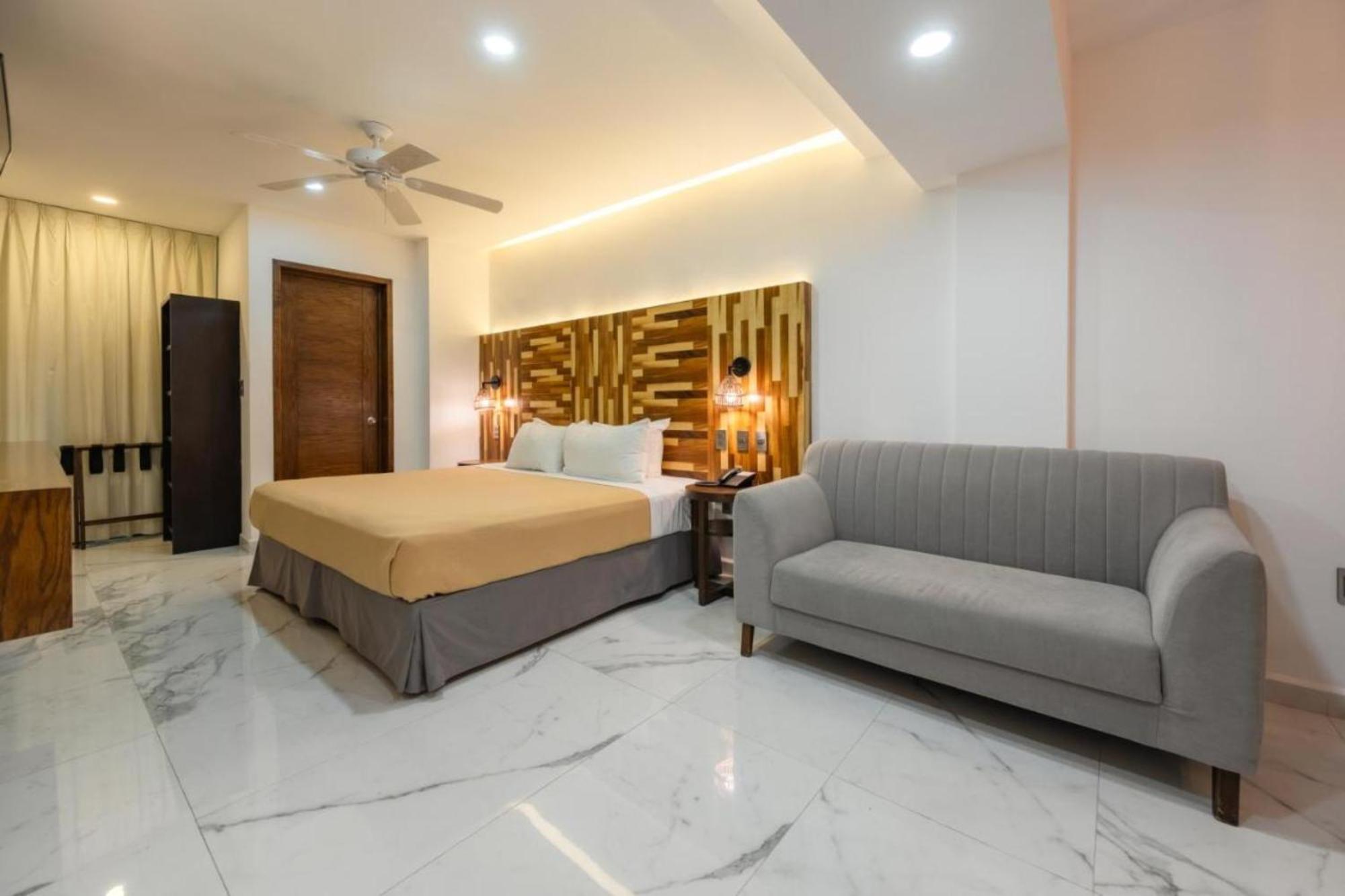 Collection O Hotel Marvic Playa del Carmen Ngoại thất bức ảnh