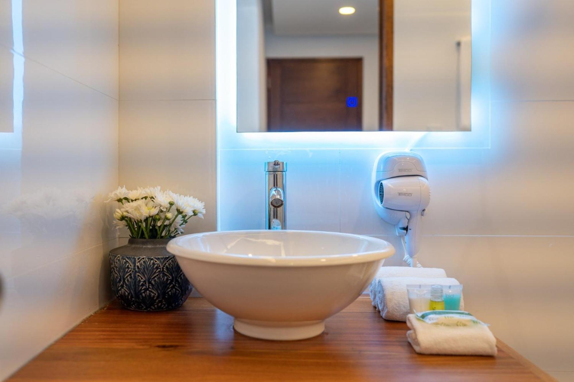 Collection O Hotel Marvic Playa del Carmen Ngoại thất bức ảnh